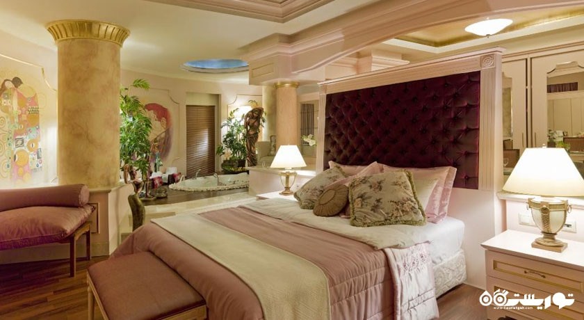 تخت بزرگ سوئیت پینک